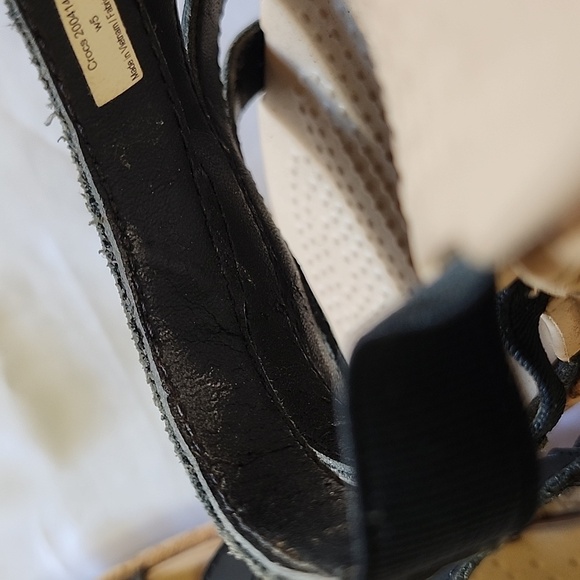 CROCS Women's Leigh II 2 Strap Cork Wedge Sandals Black Comfort Everyday Work W5 - Picture 5 of 6